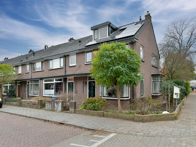 Leliestraat 25