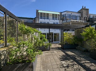 Appartement in Wassenaar met 8 kamers