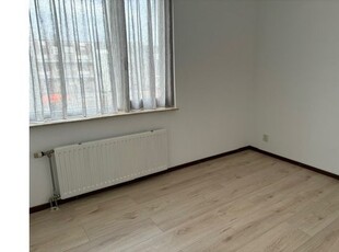 Huur 3 slaapkamer appartement van 125 m² in Best