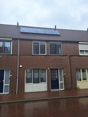 Woonhuis in Bergen op Zoom met 5 kamers