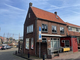 Woonhuis in Bunschoten-Spakenburg met 4 kamers