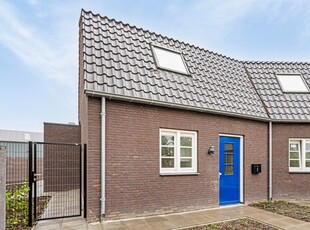 Woonhuis in Hoogeloon met 5 kamers