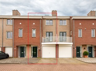 Woonhuis in Tholen met 6 kamers