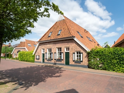 Dorpsstraat 27