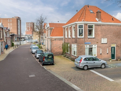 Schoolmeestersstraat 1