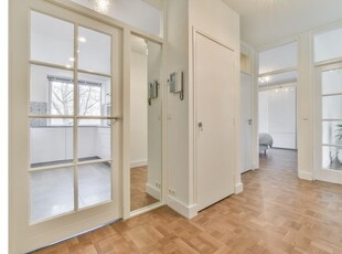 Huur 4 slaapkamer appartement van 92 m² in Amstelveen