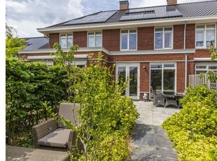 Huur 4 slaapkamer huis van 144 m² in Rijswijk