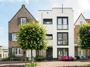 Nieuwe Voorstraat 23