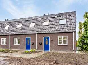 Woonhuis in Hoogeloon met 4 kamers