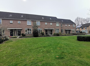 Woonhuis in Oldenzaal met 4 kamers