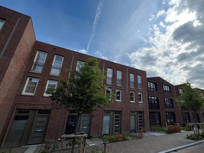 Appartement in Almere met 4 kamers