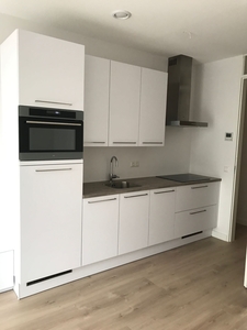 Studio in Amsterdam met 2 kamers