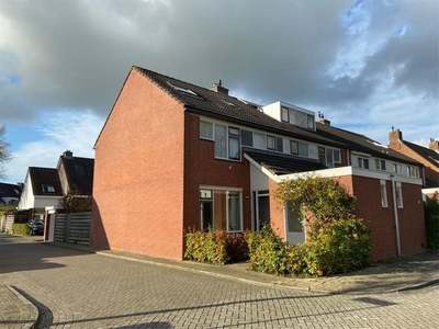 Wagenhoeve in Houten (119m2)