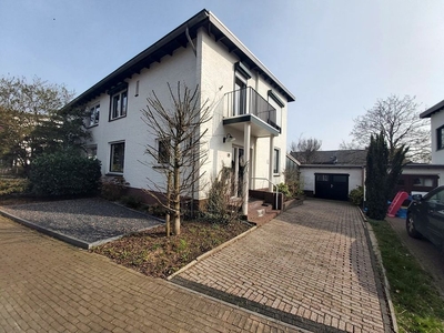 Curacaostraat in Landgraaf (104m2)