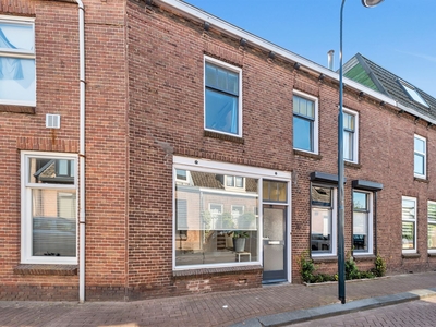 Nassaustraat 16