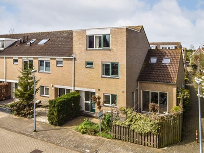 Orchideelaan in Badhoevedorp (182m2)