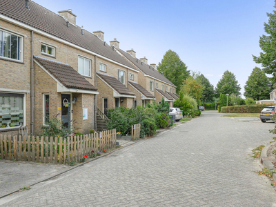 Woonhuis in Emmen met 4 kamers