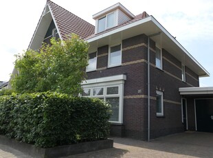 Woonhuis in Noord-Scharwoude met 5 kamers