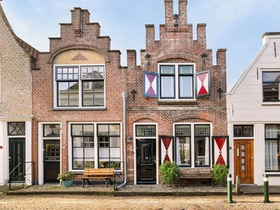 Nieuwe Bogerdstraat 32