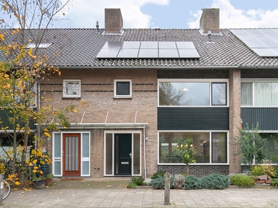 St Adrianusstraat 87