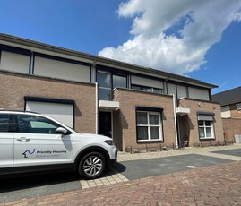 Kamer in Helmond met 5 kamers