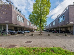 Woonhuis in Diemen met 2 kamers