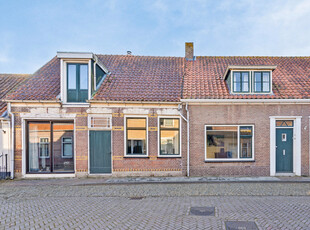 Kerkstraat 24