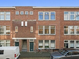 Rhododendronstraat 68, 'S