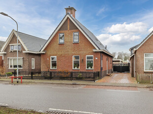 Zuiderdiep 327