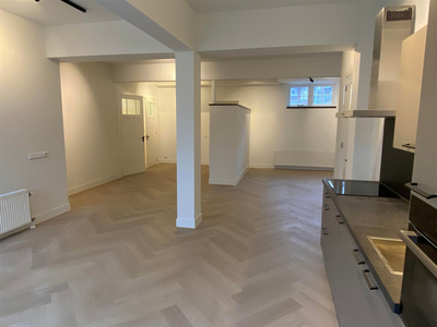 Appartement te huur Vaartweg, Hilversum