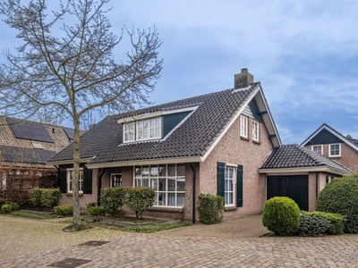 Middelgraaf 4