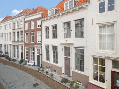 Nieuwstraat 27