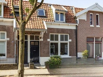 Tooropstraat 88