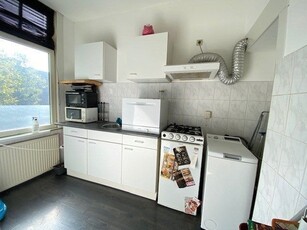 Appartement te huur Mathenesserweg, Rotterdam