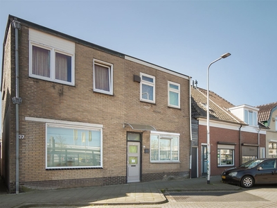 Ambtstraat 35