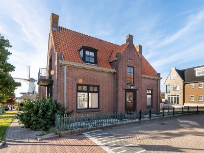 Nieuwstraat 1 *