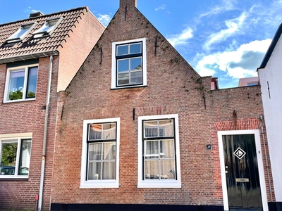 Schoolstraat 24