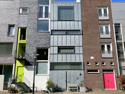 Seranggracht 12