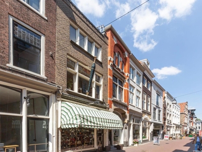 Voorstraat 275