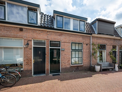 Bloemstraat 18