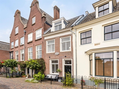 Langegracht 25