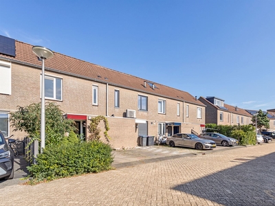 Van Hogendorpstraat 28