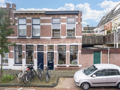 Prins Hendrikstraat 1