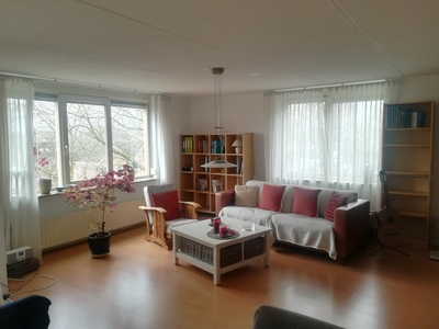 Appartement te huur Helfrichstraat, Apeldoorn