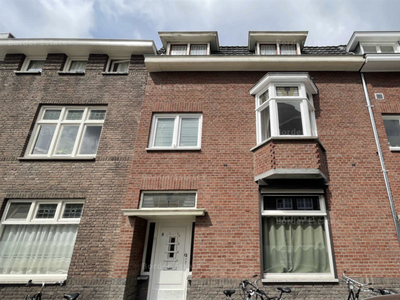 Kamer te huur Raadhuisstraat, Maastricht