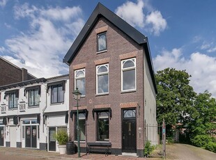 Oostkade 13, Sas van Gent