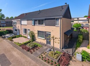 Poolster 34, Oosterhout