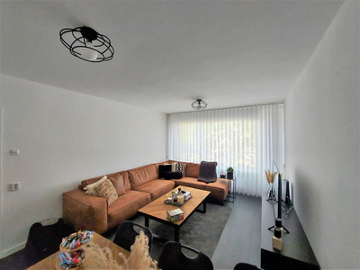 Appartement te huur Adelaarslaan, Apeldoorn