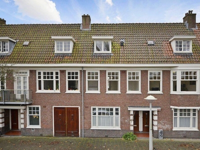 Archimedeslaan in Amsterdam (92m2)