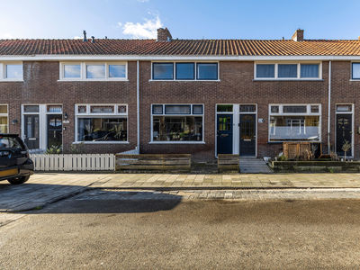 H.W. Mesdagstraat 11